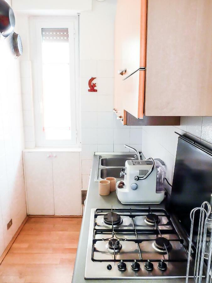 Cozy And Comfy 1 Bedroom Apt - Citta Studi Apartment