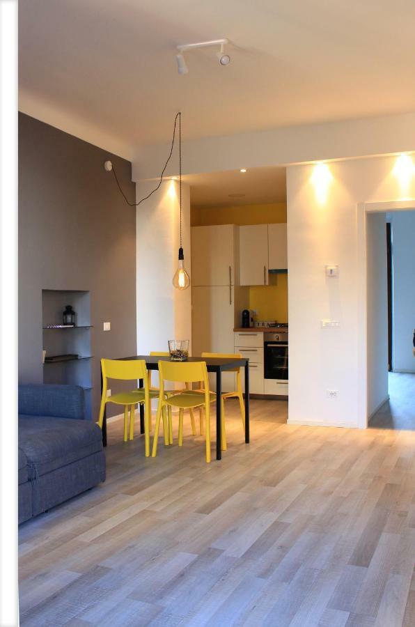 Fashion District Apartment *