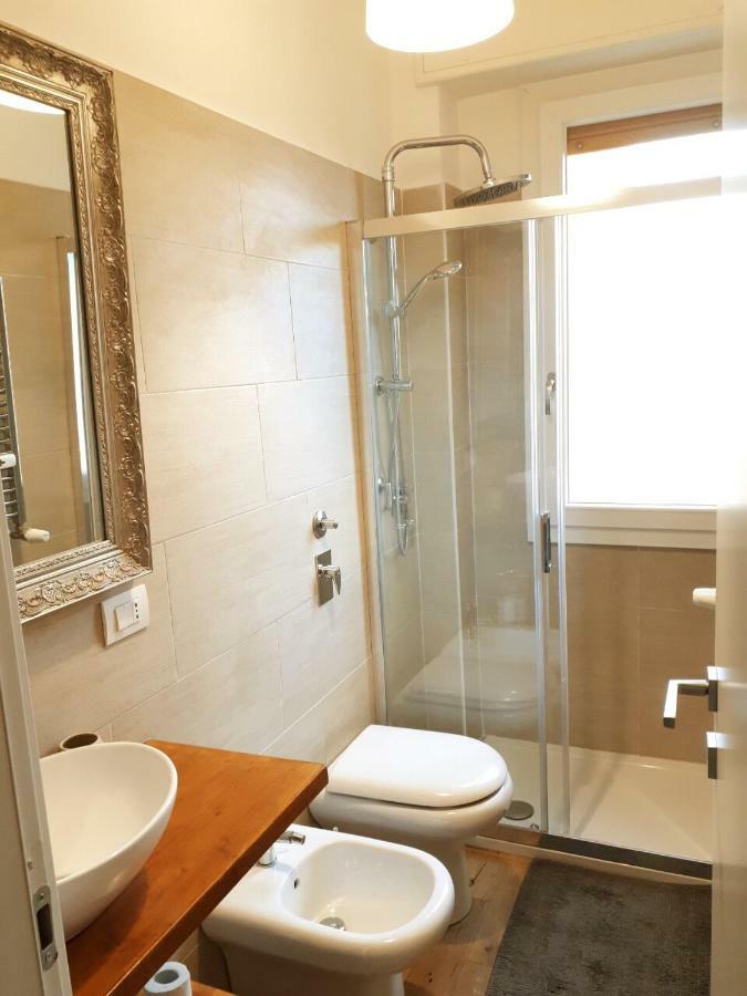 Modern And Stylish Close To Subway *