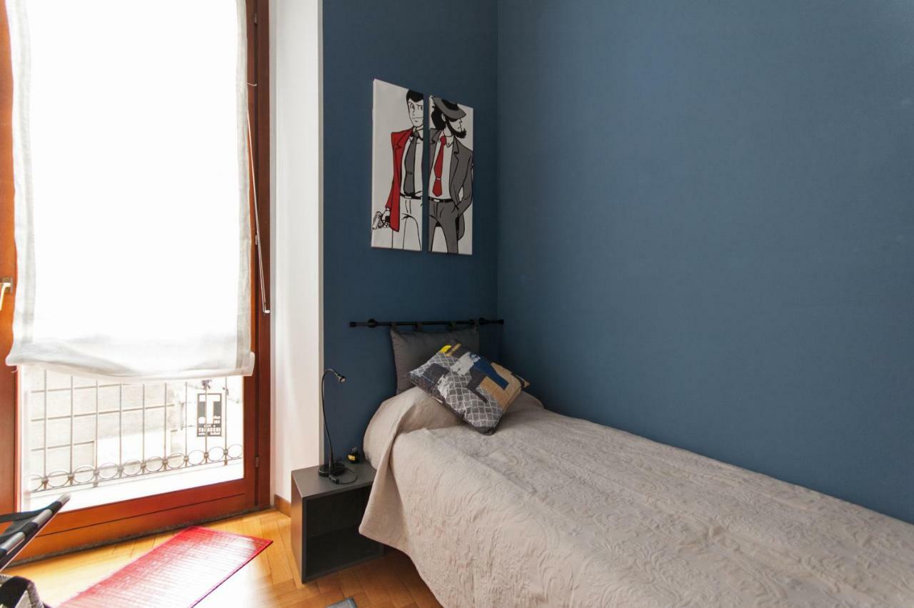 Fancy Blue Duomo Duplex Apartment Milan