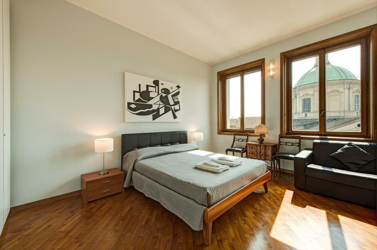 Bnbutler - Duomo - Galleria Unione Apartment