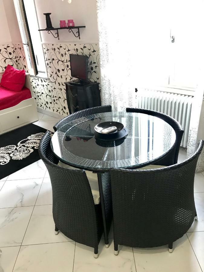 Apartment Sarpi Milan
