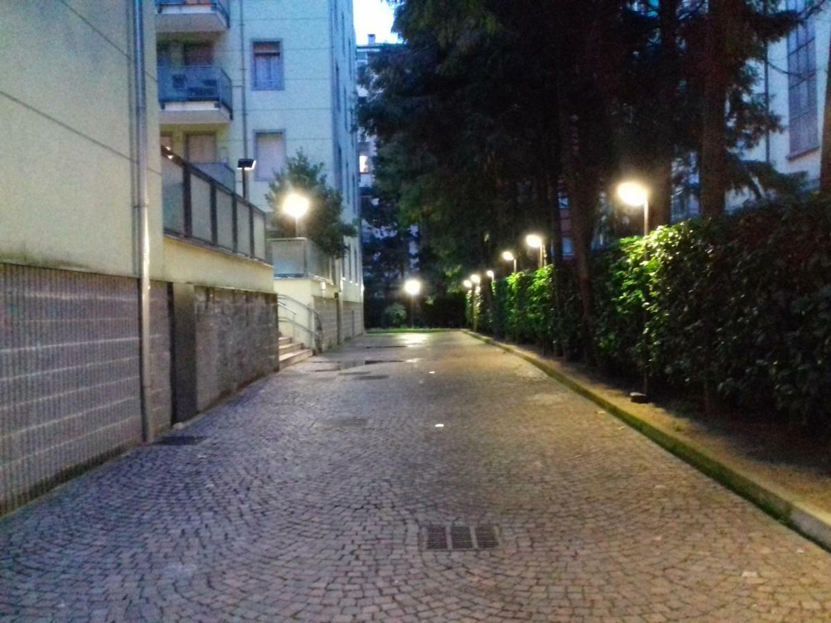 Zara Cosy & Cheap Apt - Easy Parking Appartamento *