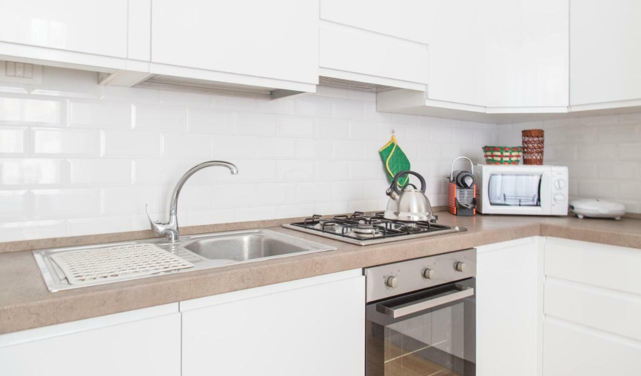 Modern And In Porta Romana Apartamento