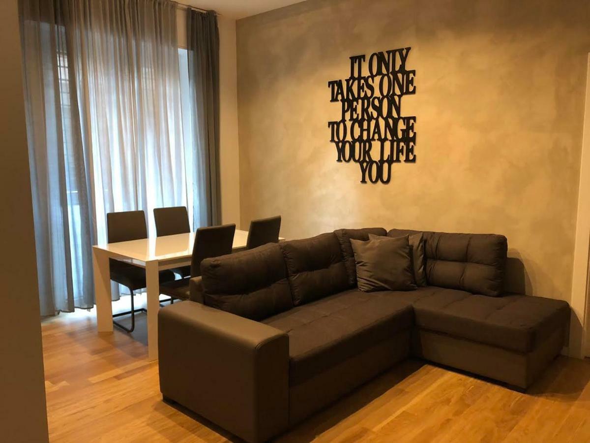 Appartamento De Angeli Modern Milano