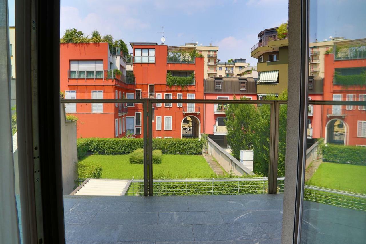 Apartment Vela Suites Centro Con Garage Milan