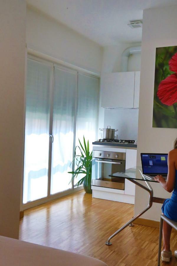 Vela Suites Centro Con Garage Milan