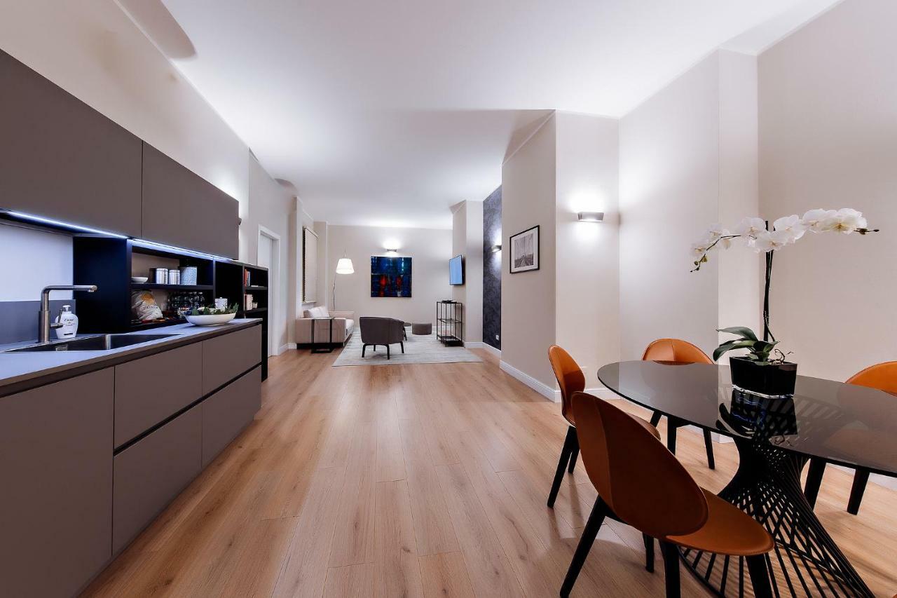 Manzoni Clc * Milan