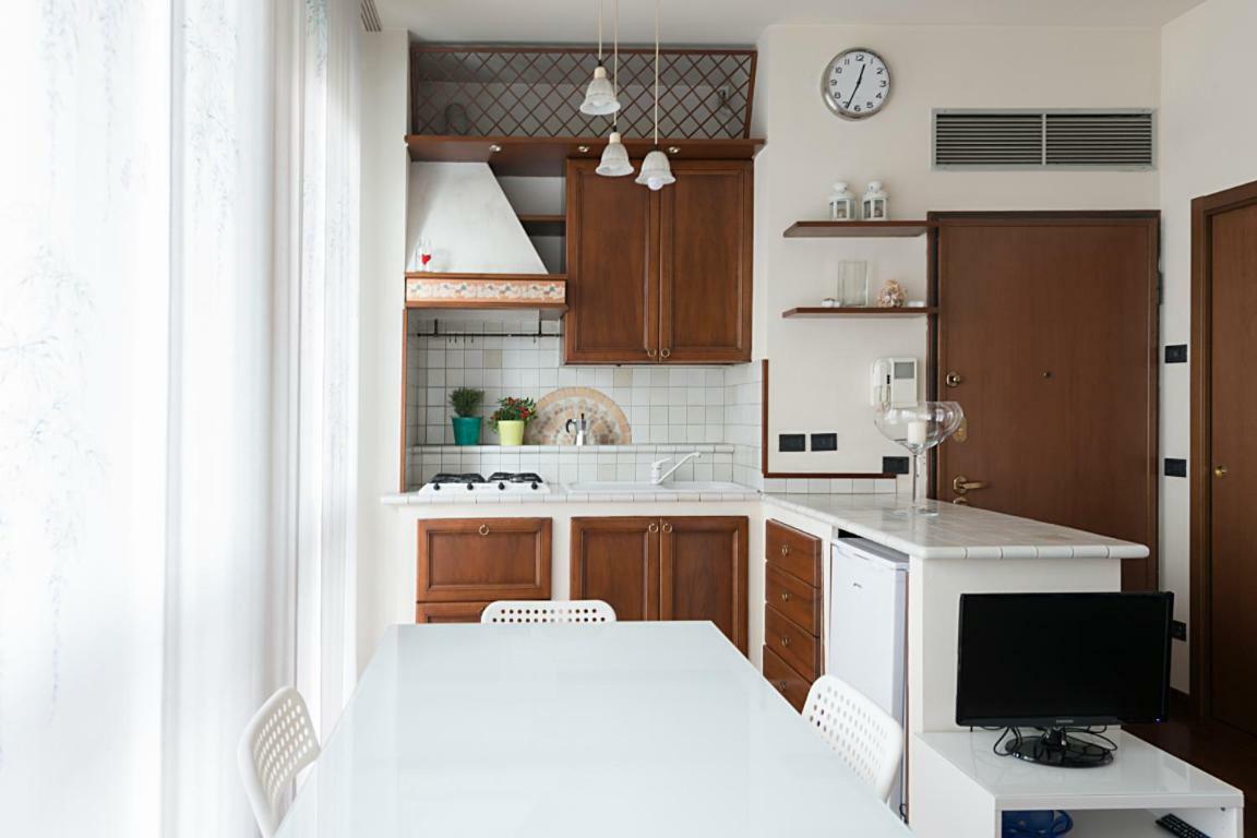 Studio Downtown Fantastic Area * Milan