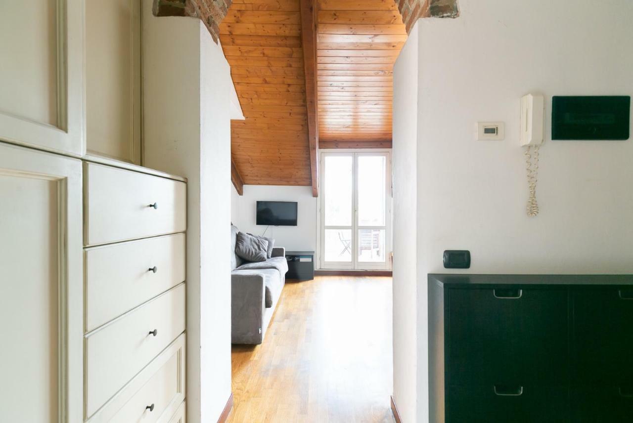 Mansarda Sui Navigli Con Terrazza Apartamento
