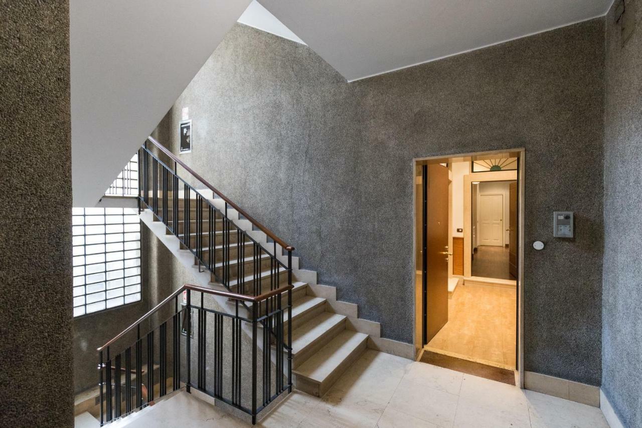 Be Carducci Apartment *