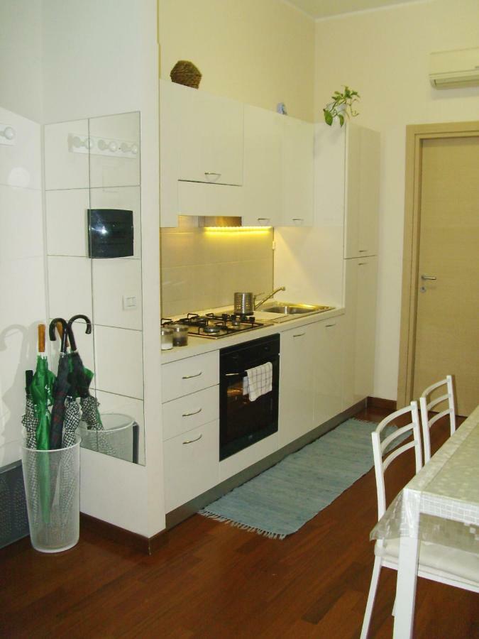 Appartamento Zara Cosy & Cheap Apt - Easy Parking Milano