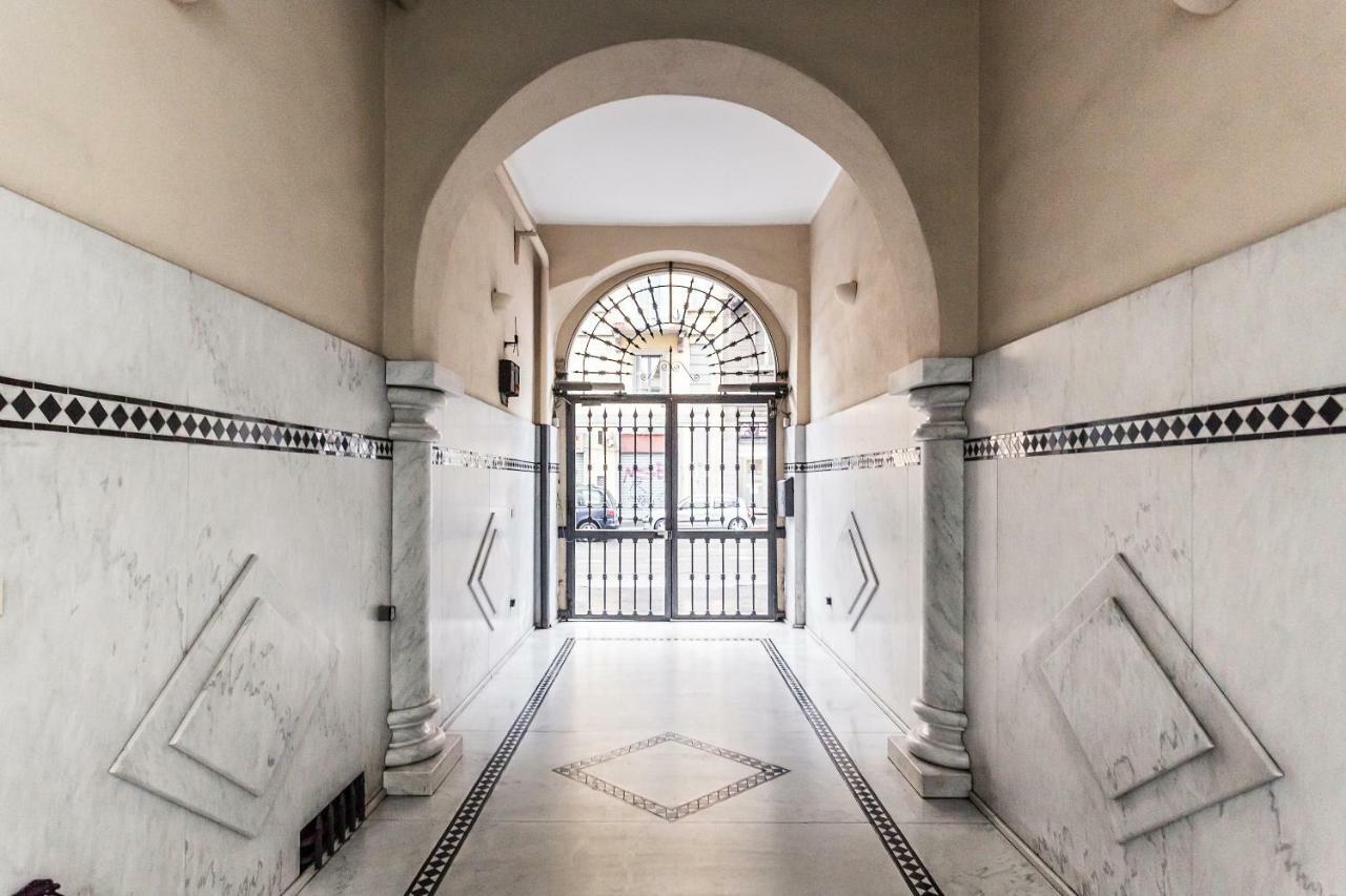 Apartment Charming Nest In The Heart Of Milano-isola Milan