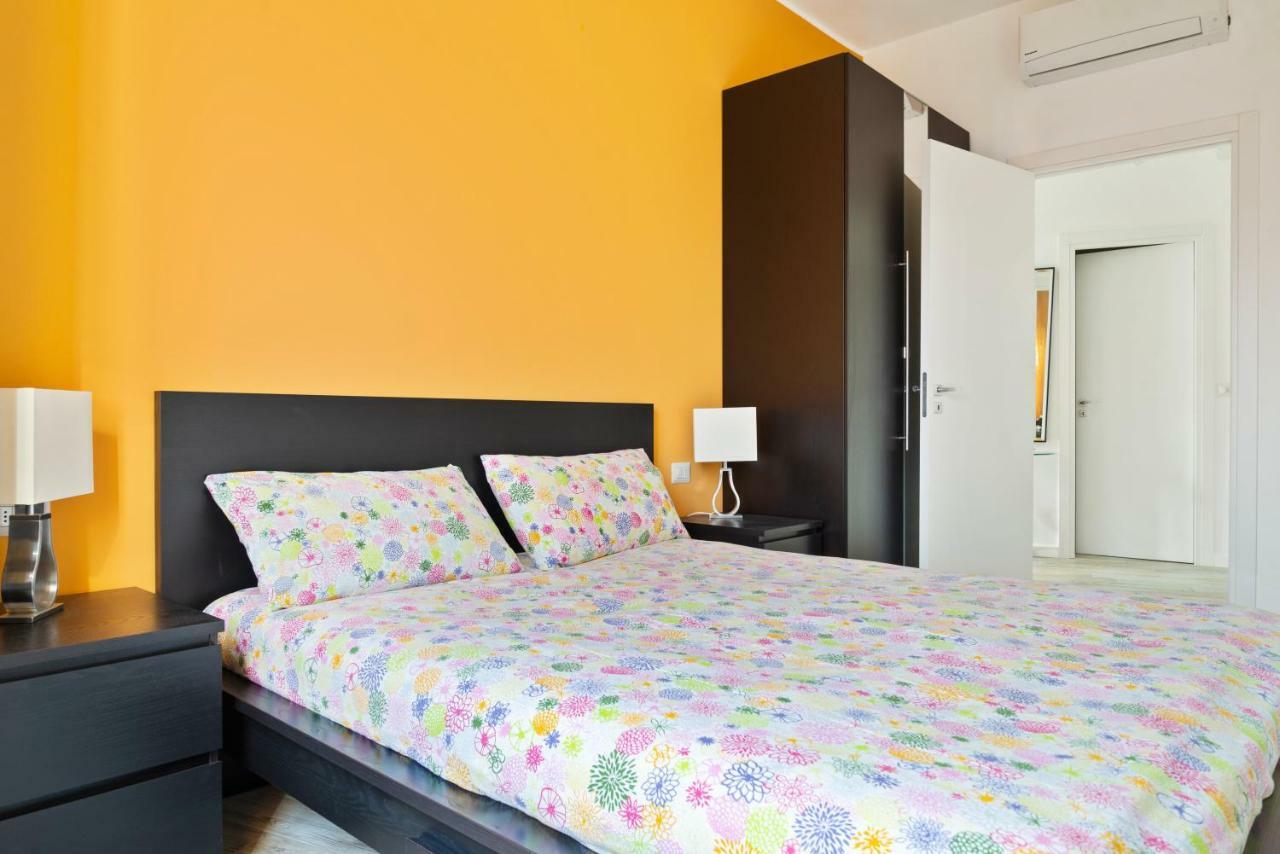 Flatty Apartments- Alserio Apartment *