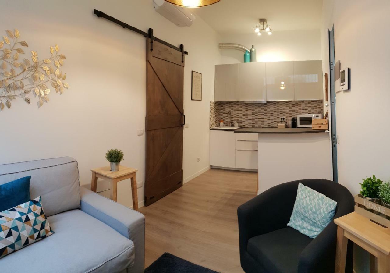 Apartment M.h.s. Milan