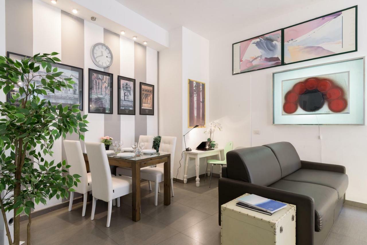 Apartment S. Ambrogio Square *