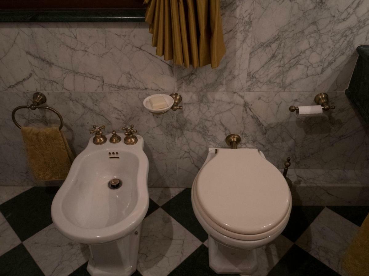 Apartment Broletto 26 Milan