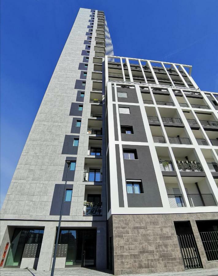 New Near Rho Fiera Apartment