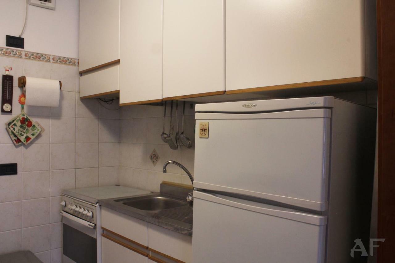 Corso San Gottardo - Darsena Flat Milan