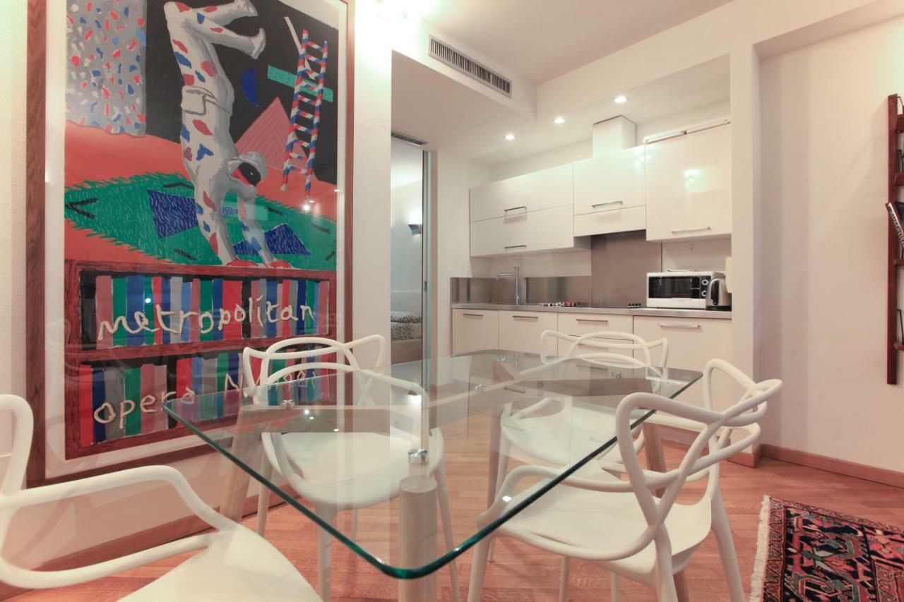 Hozyhome - Lovely Flat In Via Madonnina 23 Appartamento *