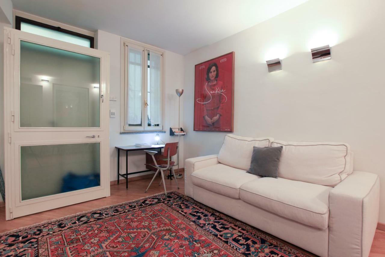 Hozyhome - Lovely Flat In Via Madonnina 23 Apartamento *