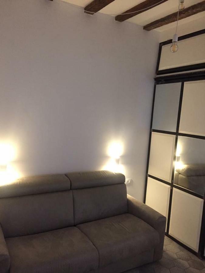 Apartment Bocconi B42