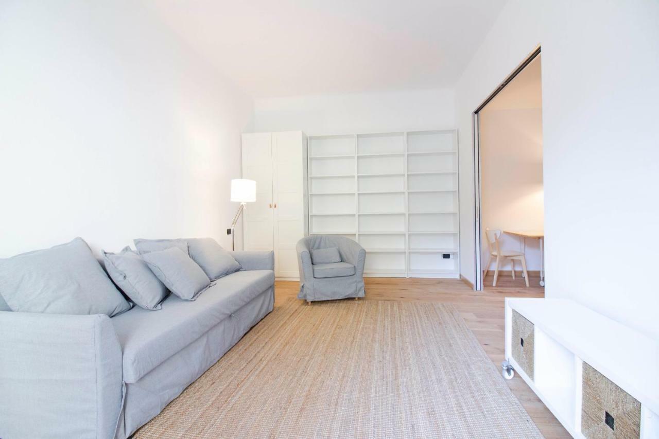 Apartment Nerino 5 Charme Milan