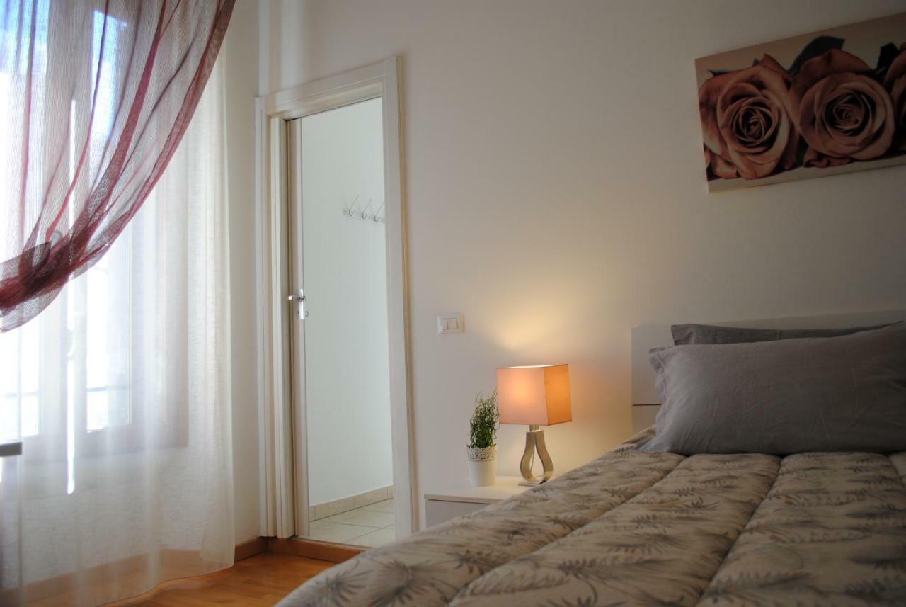 Bnbook- Milano/famagosta Flat Apartment