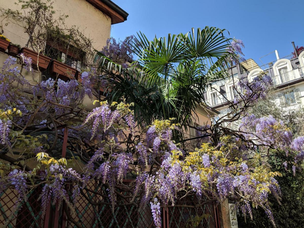 Casa Glicine Milan