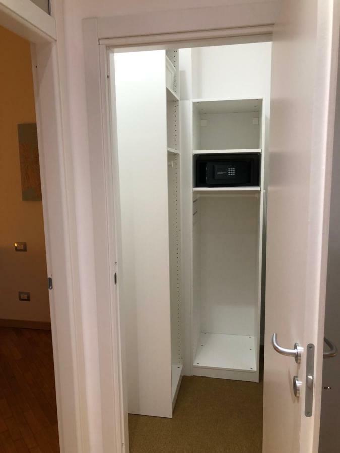 Apartamento Bruzzanese Milão