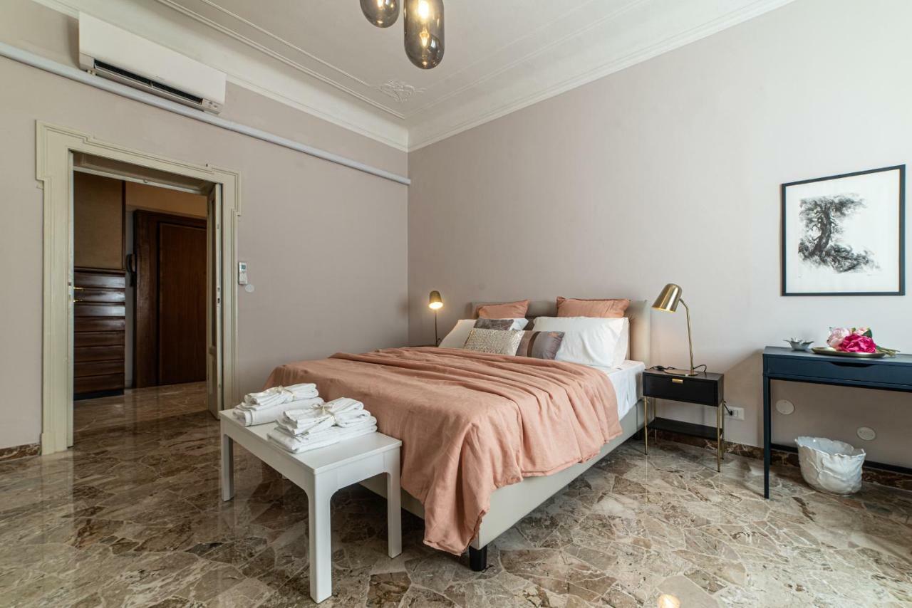 Joivy Sophisticated 3-bed Flat With Desk *