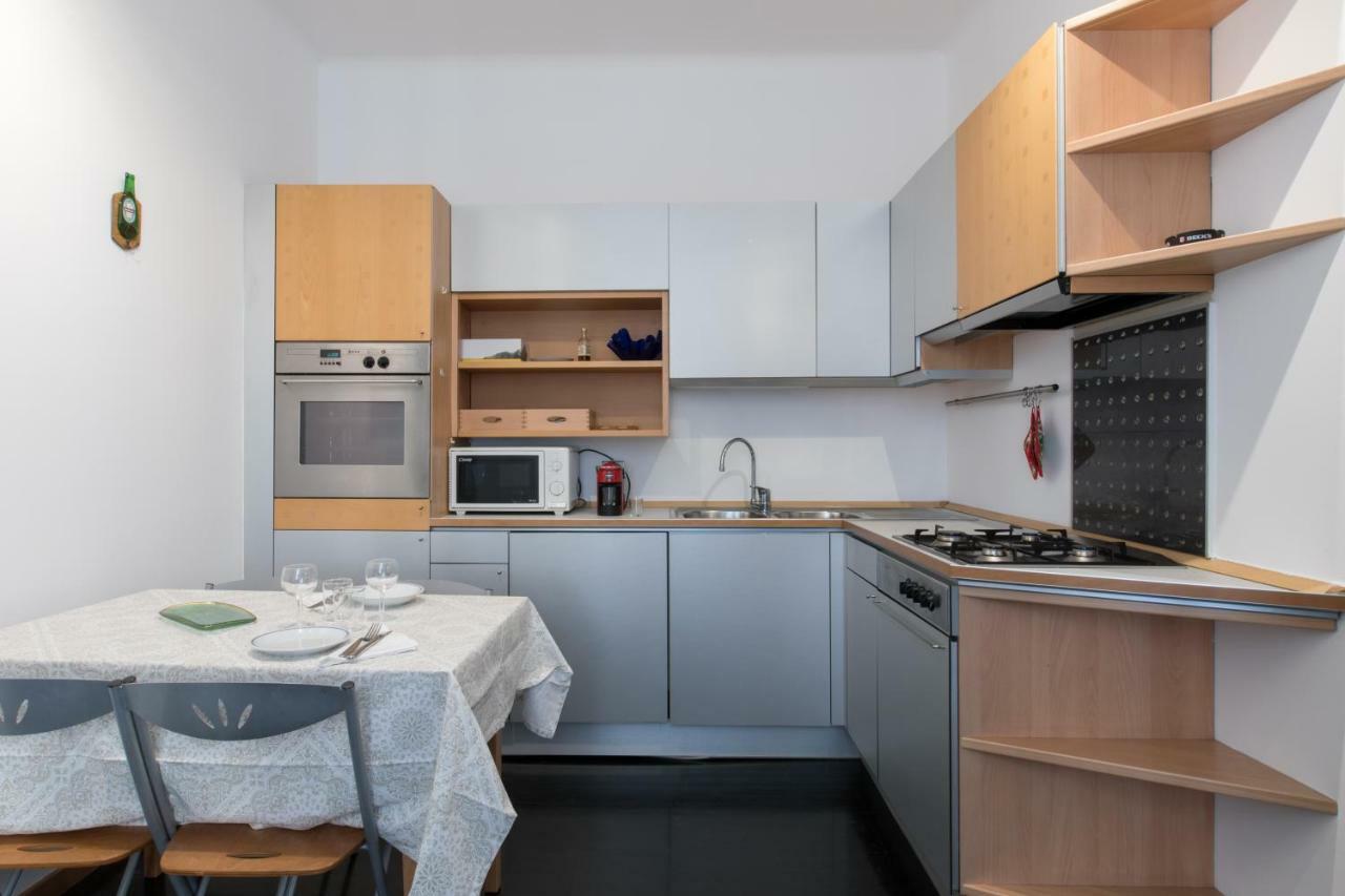 Vincenzo Monti Apartment *