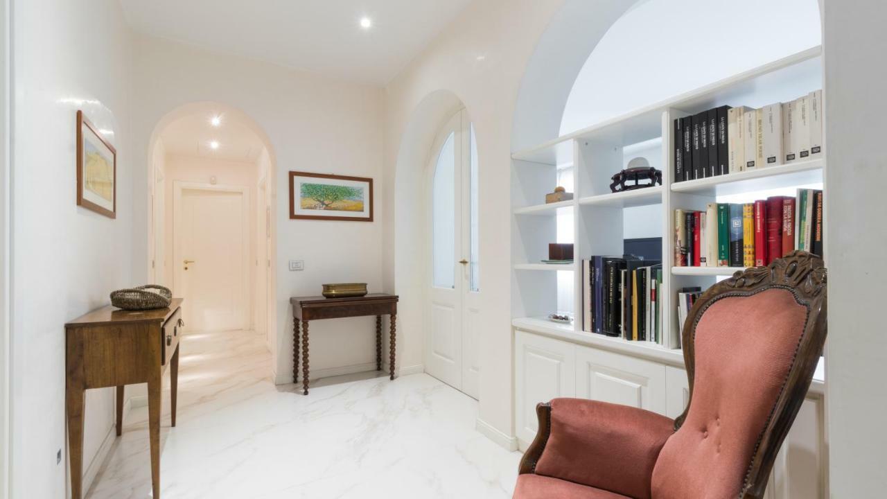 Apartment Italianway - Durini 23 *