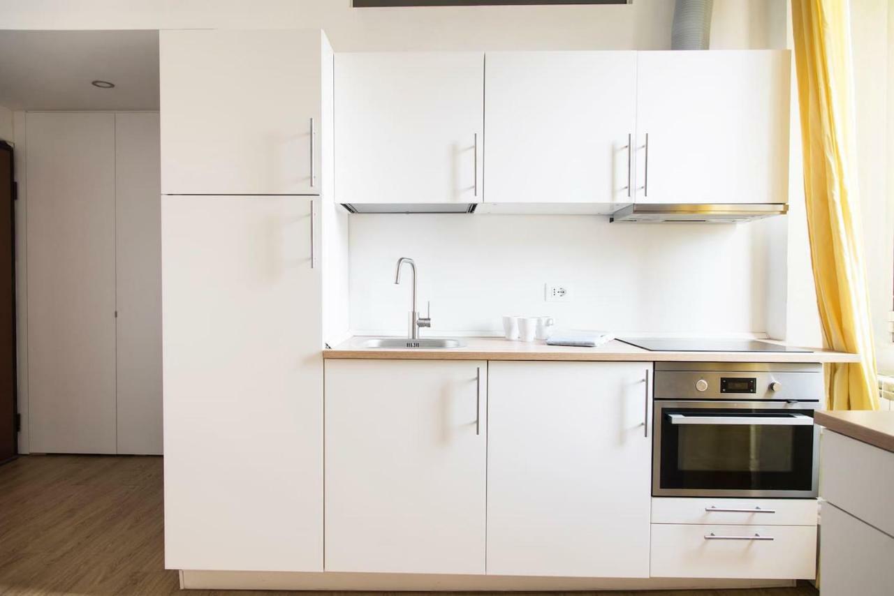 Apartment Zen In Sarpi/sempione District Milan