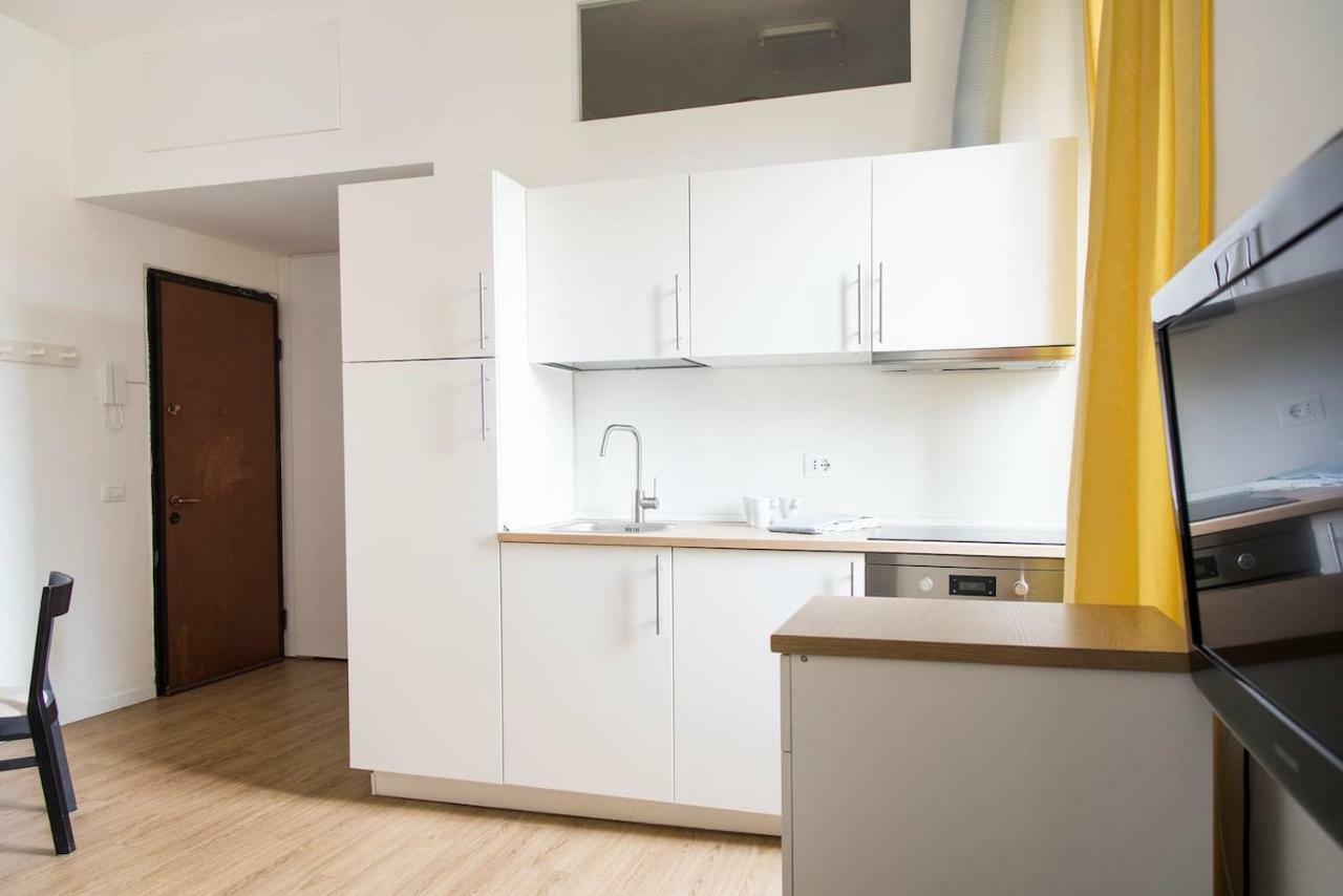 Apartment Zen In Sarpi/sempione District Milan