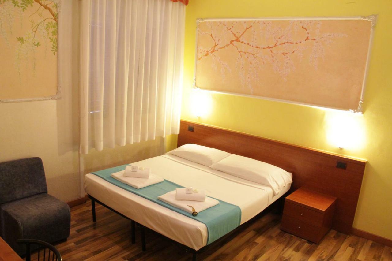 America Hotel