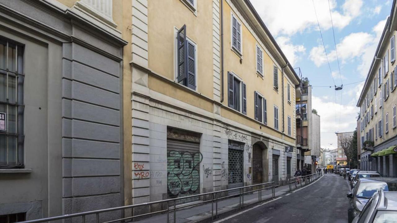 Stunning In The Design District Milano