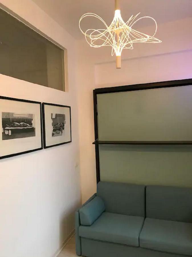 Apartment ℒovely & ℰlegant Next To Duomo/missori Milan