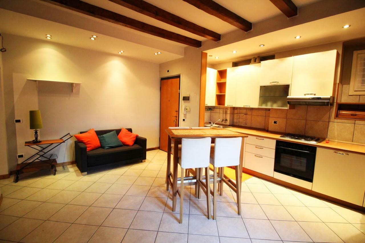 4 Via Pontida Apartment
