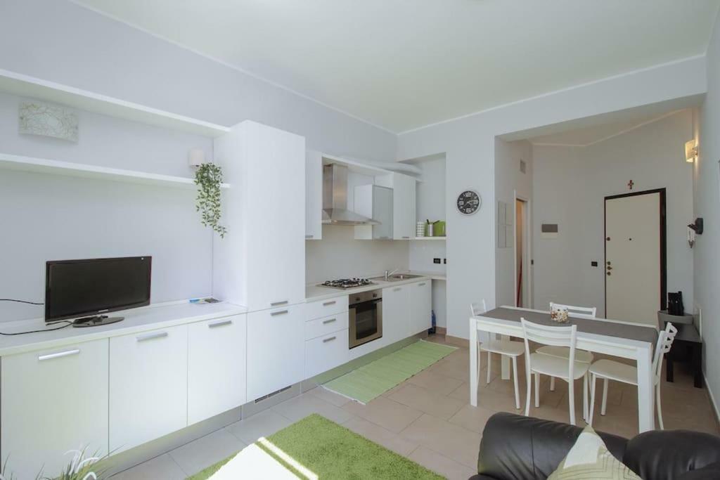 Spacious And New In Citta Studi Apartment Milan