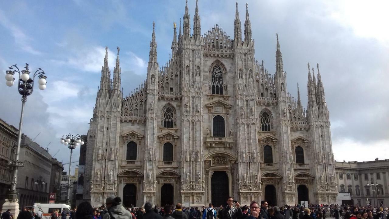 Apartment 10 Via Giuseppe Sirtori Milan