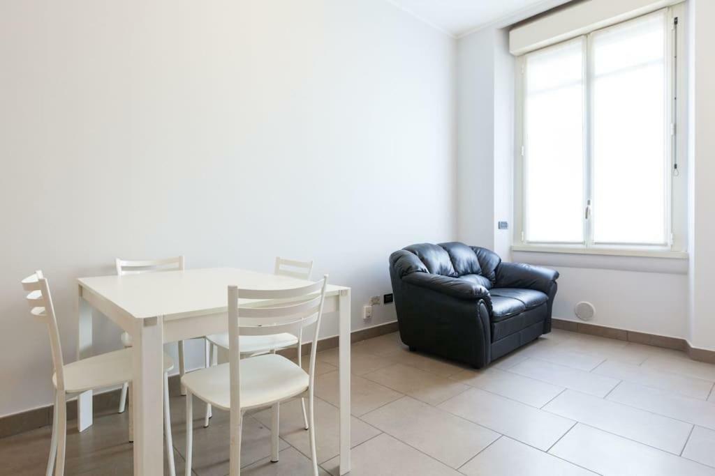 Apartment Spacious And New In Citta Studi Milan
