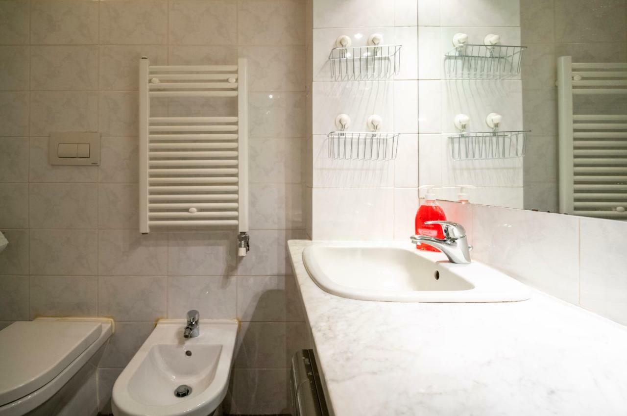 Legnone B Flat Apartment *