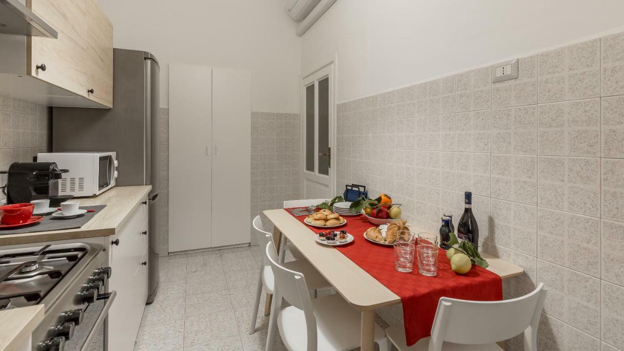 Apartment Tailors' Sempione - 2 Bedrooms Milan