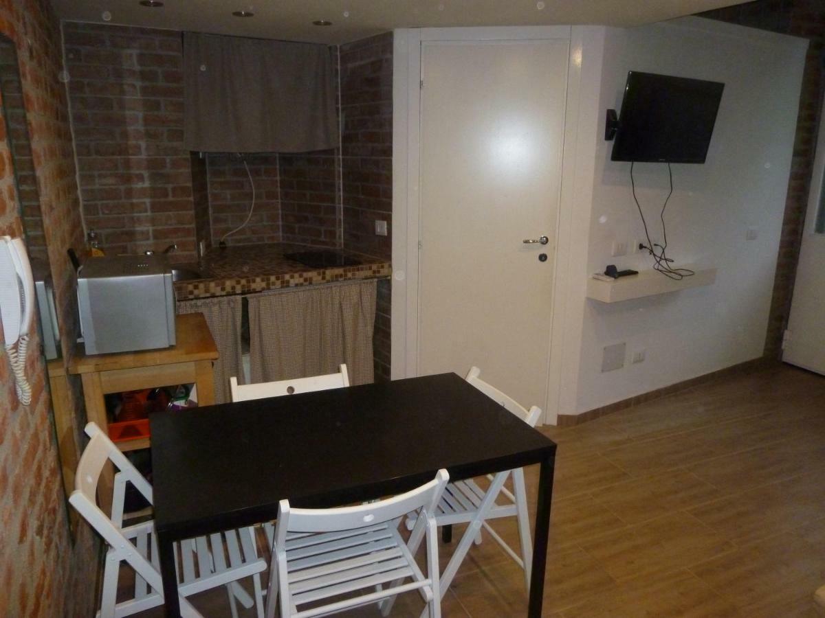 Apartment Da Ivano Watt Navigli