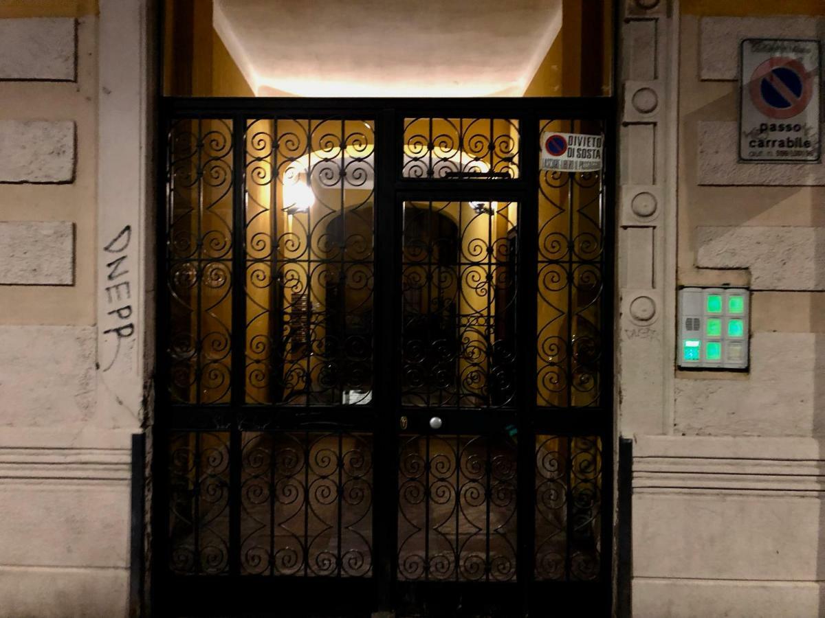 Apartment La Galleria Dai Navigli Al Duomo Milan