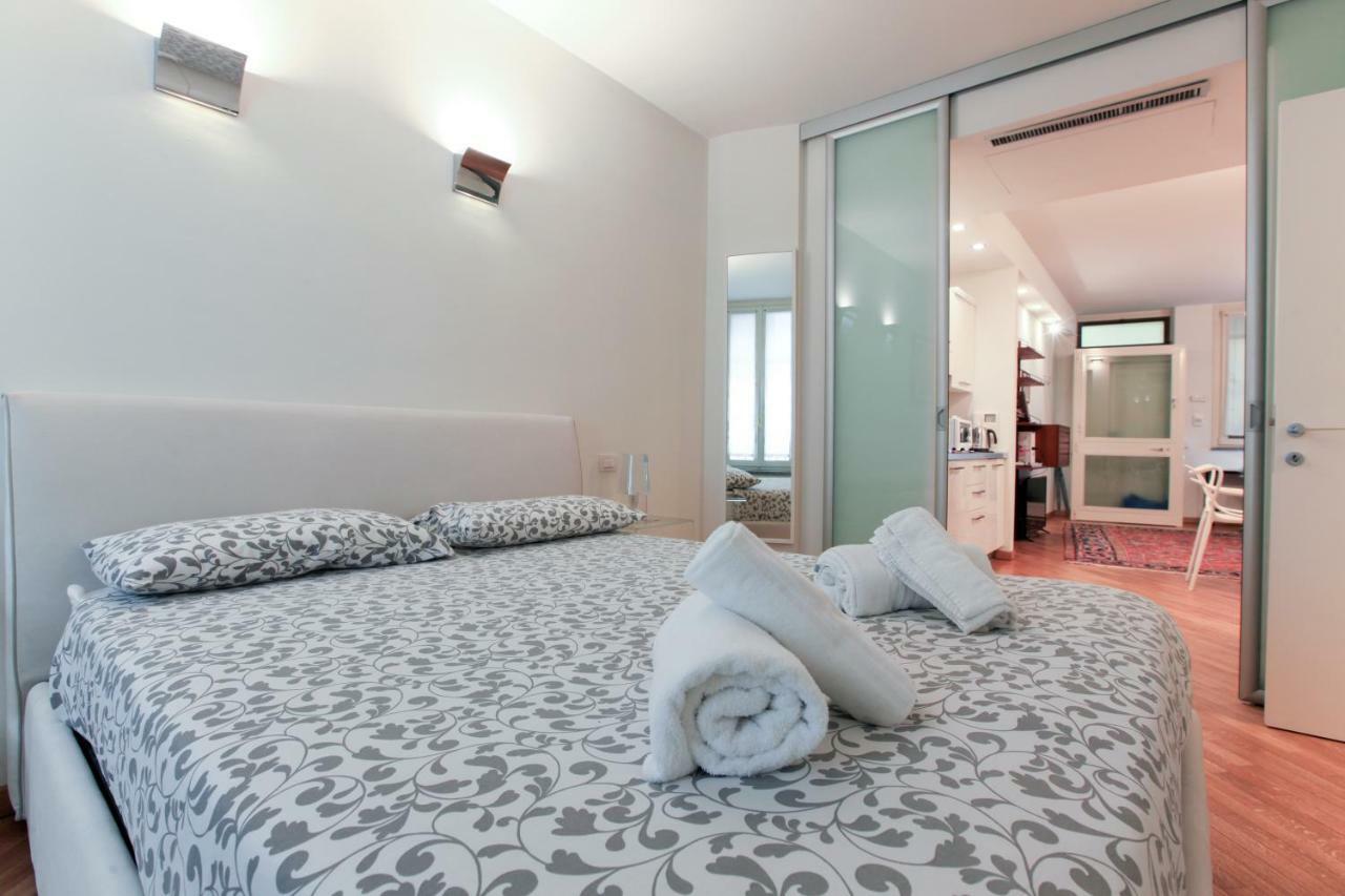 Apartamento Hozyhome - Lovely Flat In Via Madonnina 23