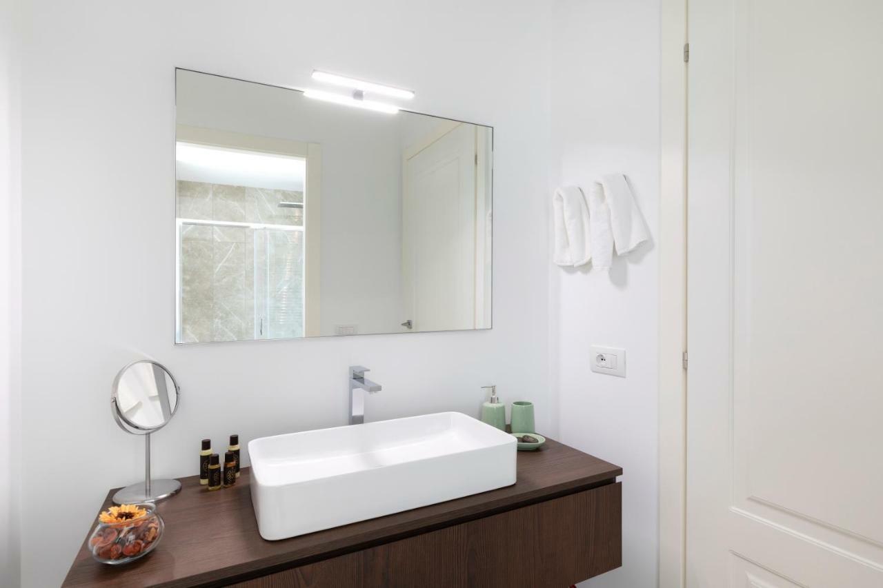 Apartment Manzoni Clc