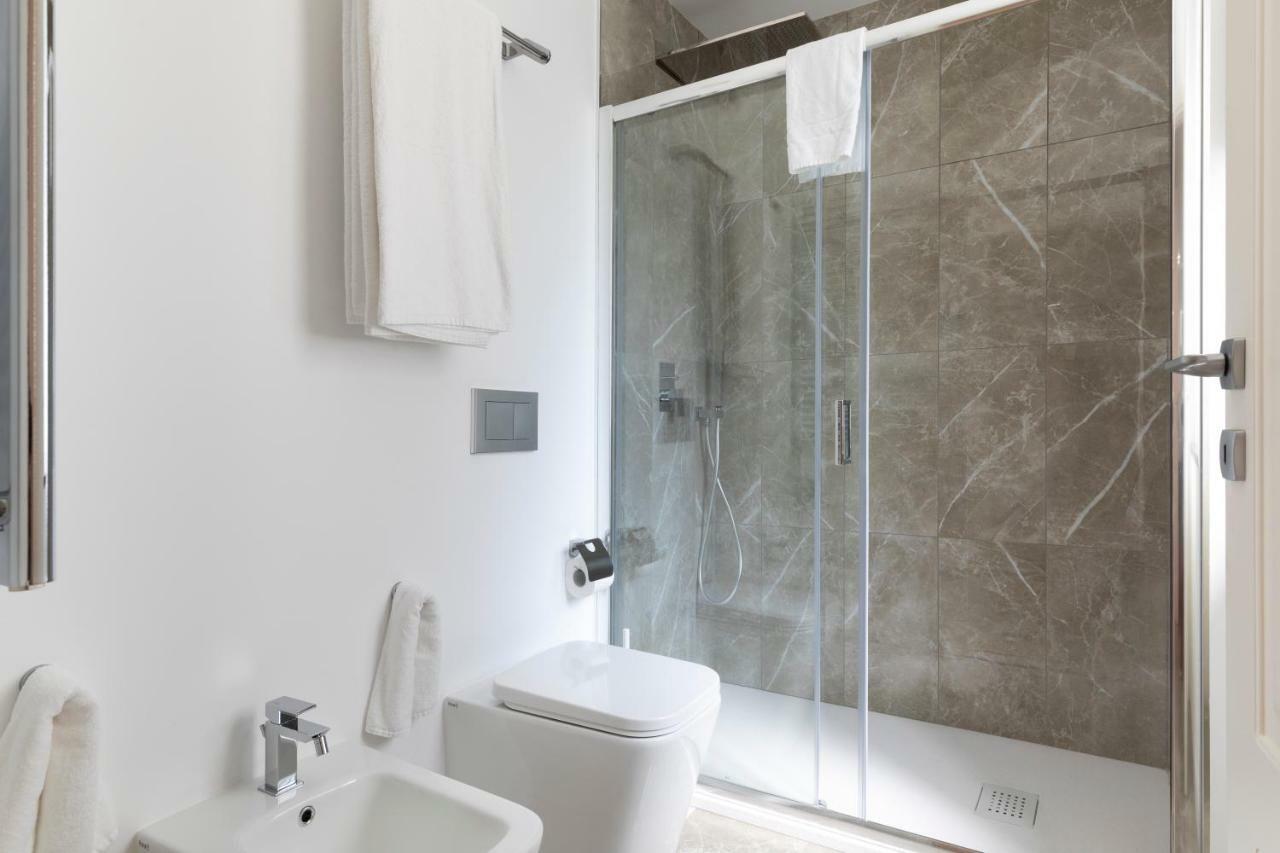 Manzoni Clc * Milan