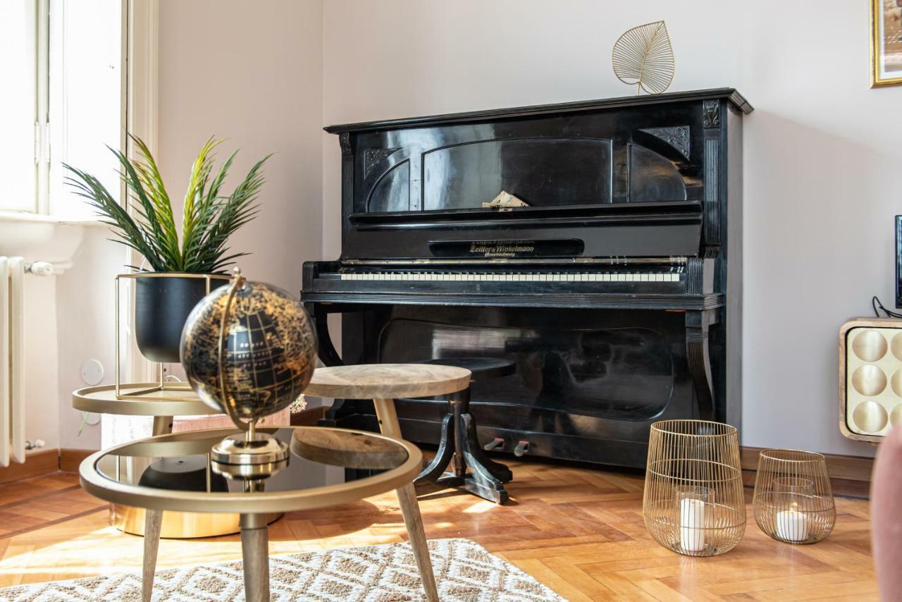 Joivy Sophisticated 3-bed Flat With Desk Apartment *
